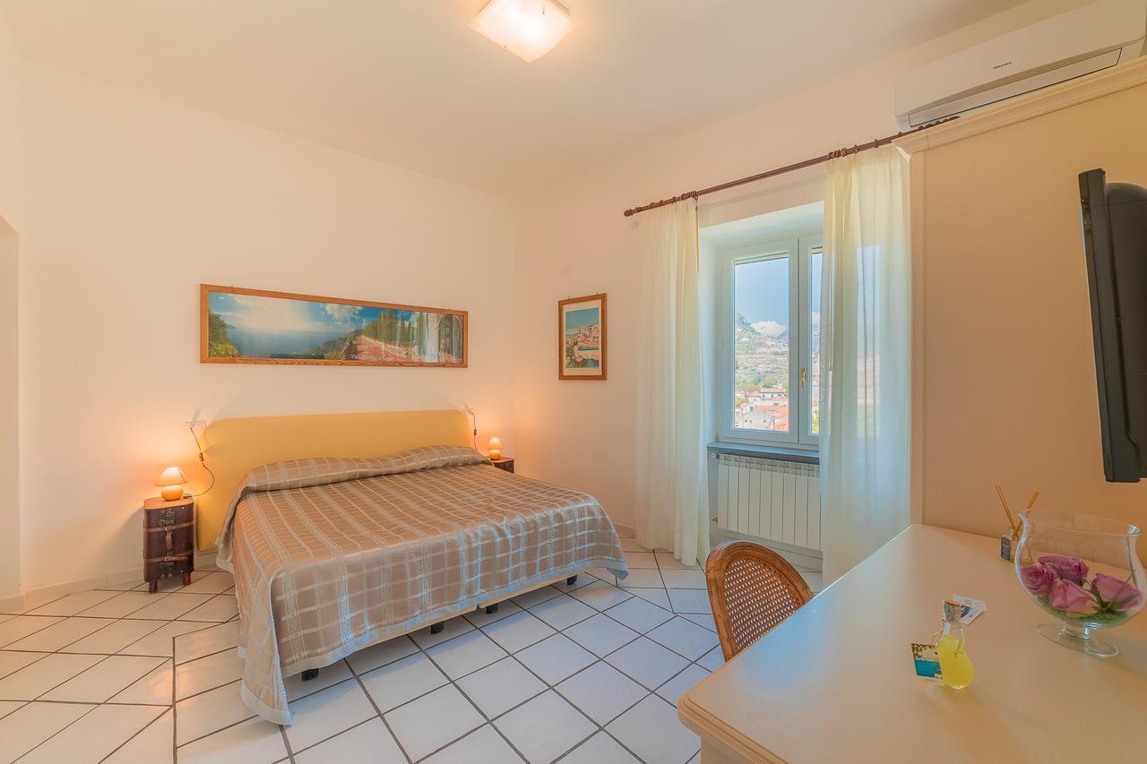 Mimi B&B Ravello Eksteriør billede